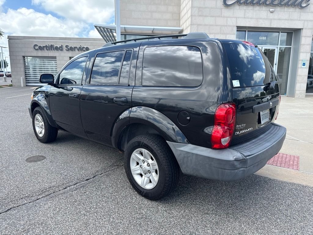 Used 2008 Black Dodge SXT image 5