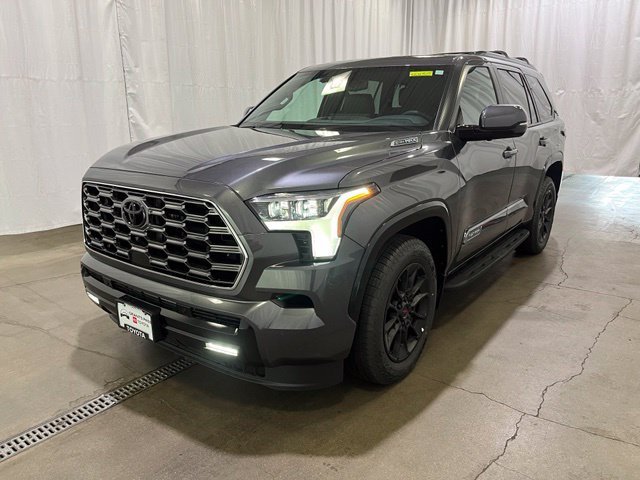 New 2026 Magnetic Gray Metallic Toyota  Platinum image 8