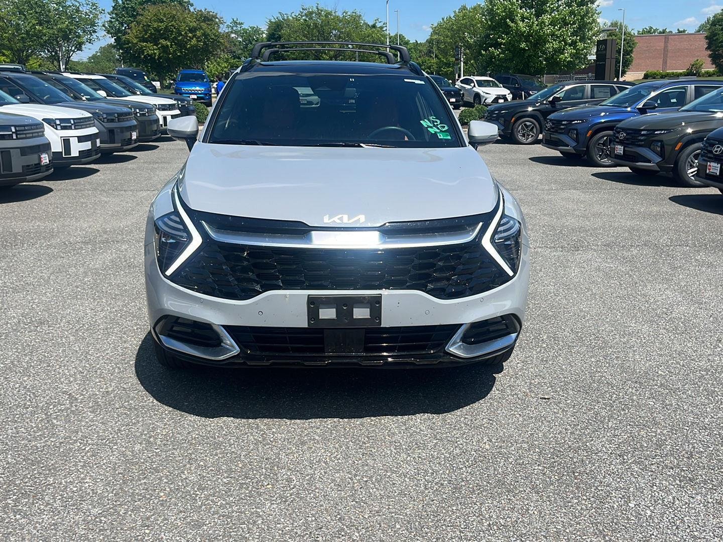 Used 2025 Wolf Gray Kia SX-Prestige image 3