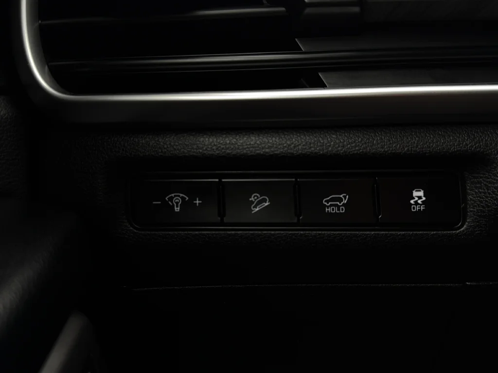Used 2024 Ebony Black Kia EX image 18
