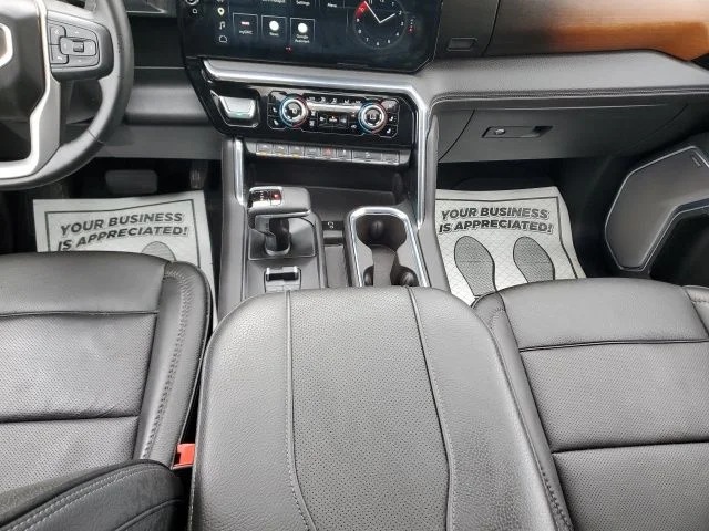 Used 2025 Black GMC Denali image 22