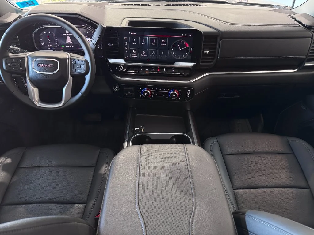 2024 GMC Sierra 2500HD SLT - Photo 14
