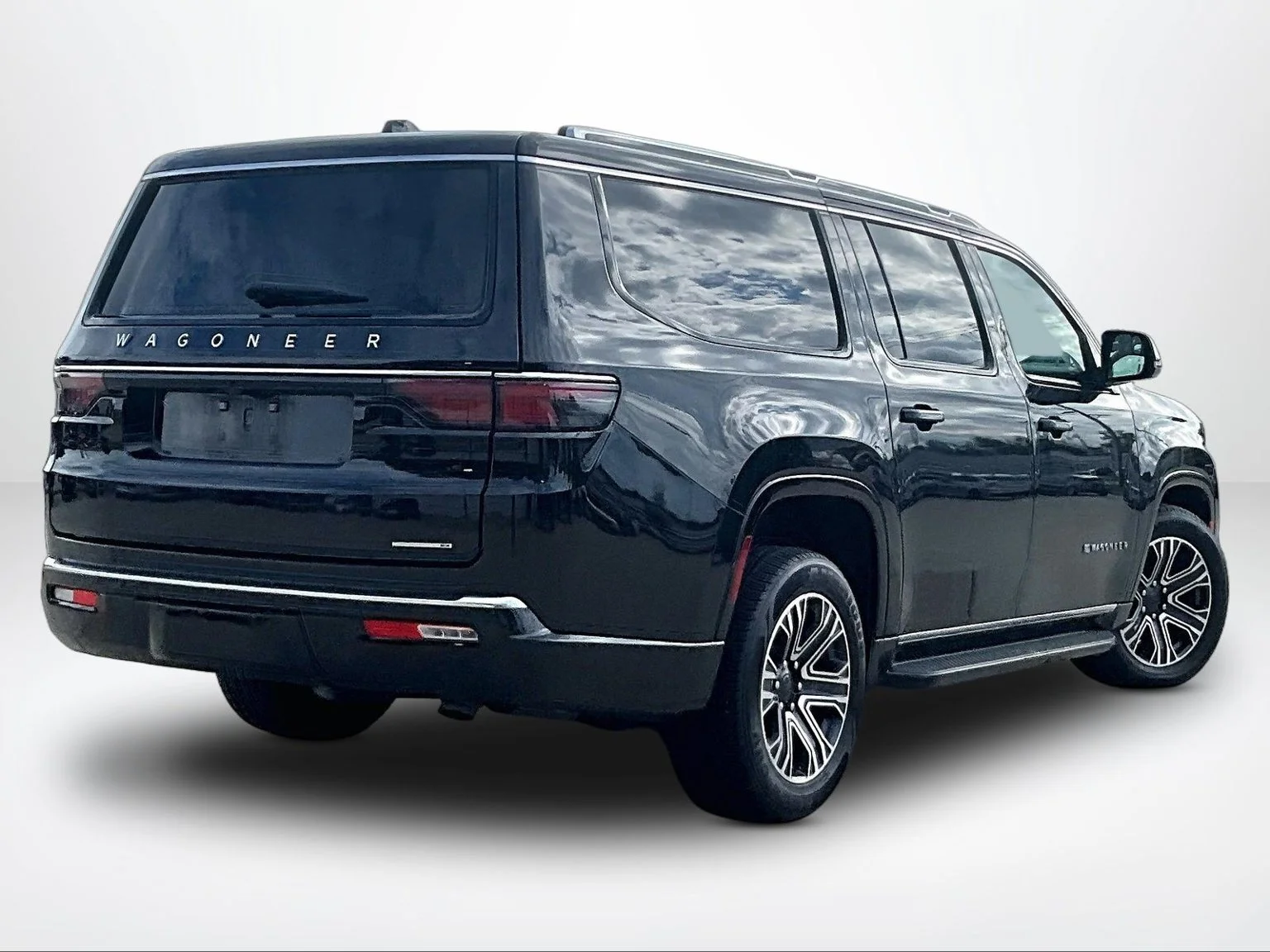 Used 2024 Black Jeep Series II image 3