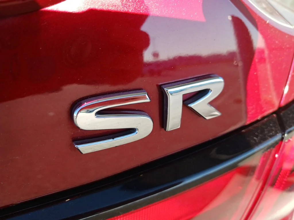 Used 2022 Red Nissan SR image 28