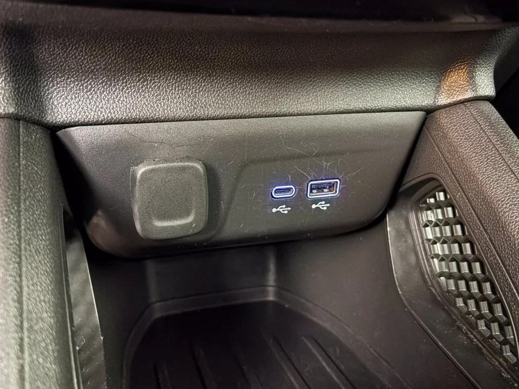 Used 2025 Crimson Metallic Chevrolet LT image 29