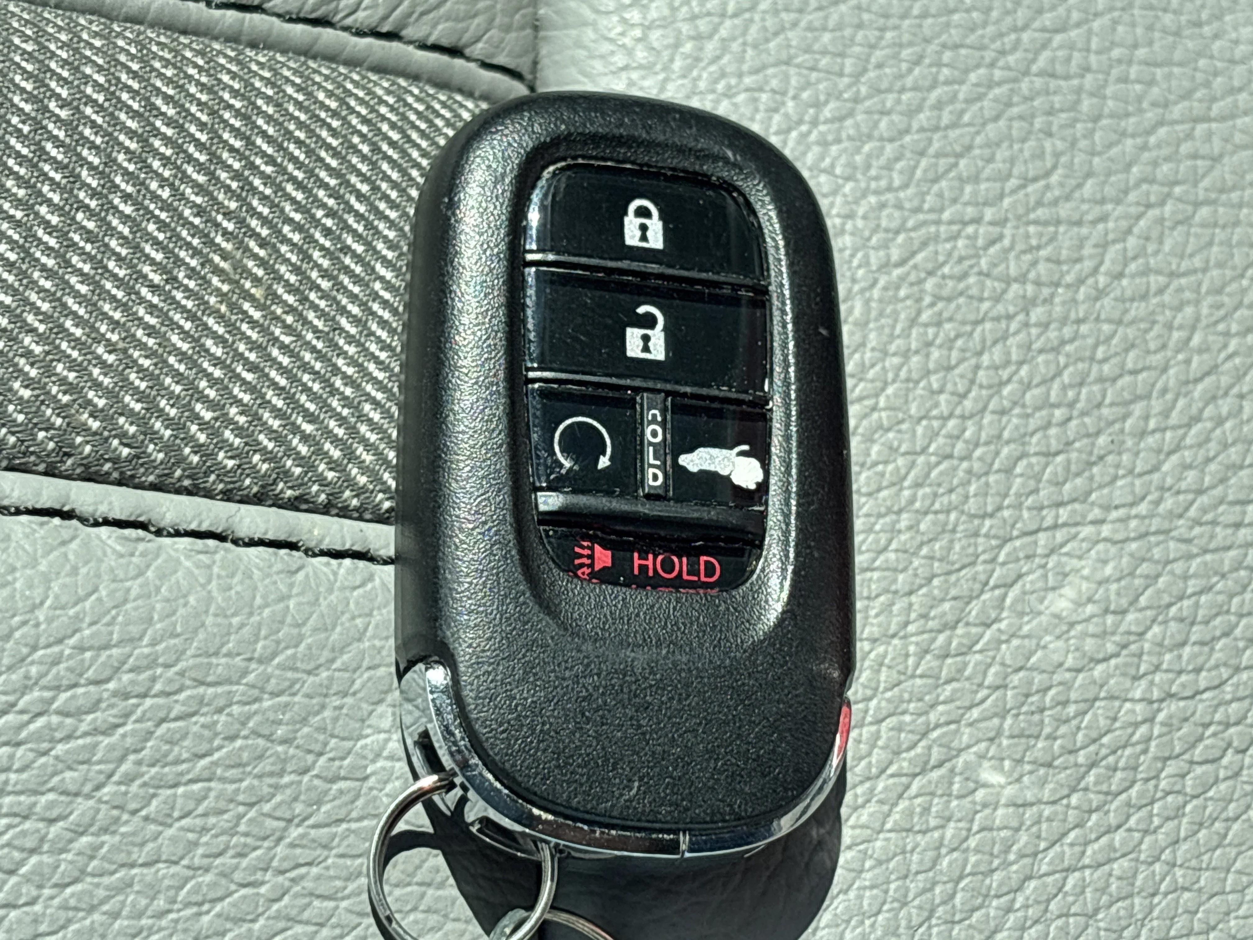Used 2025 Platinum White Pearl Honda EX-L AWD image 41