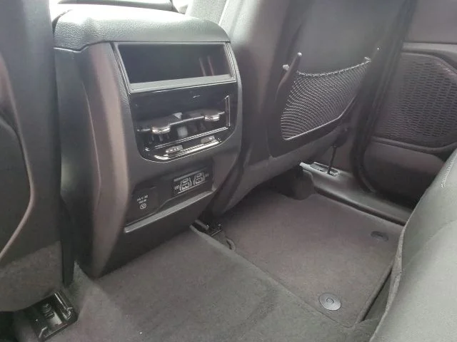 New 2026 Baltic Gray Metallic Clear-Coat Exterior Paint Jeep Laredo X image 21