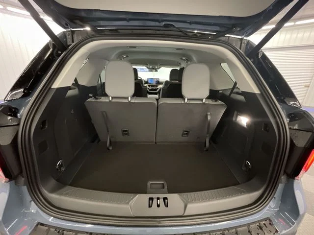 New 2026 Vapor Blue Metallic Ford Active image 24