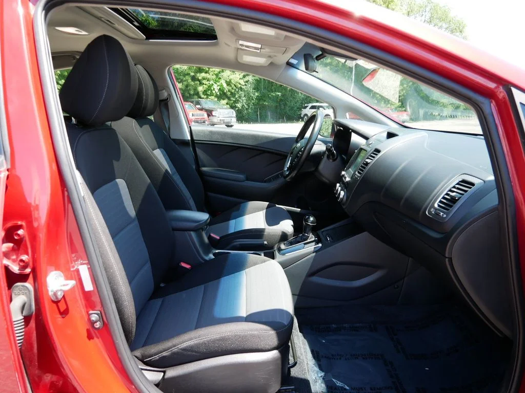 Certified Used 2018 Red Kia S image 8