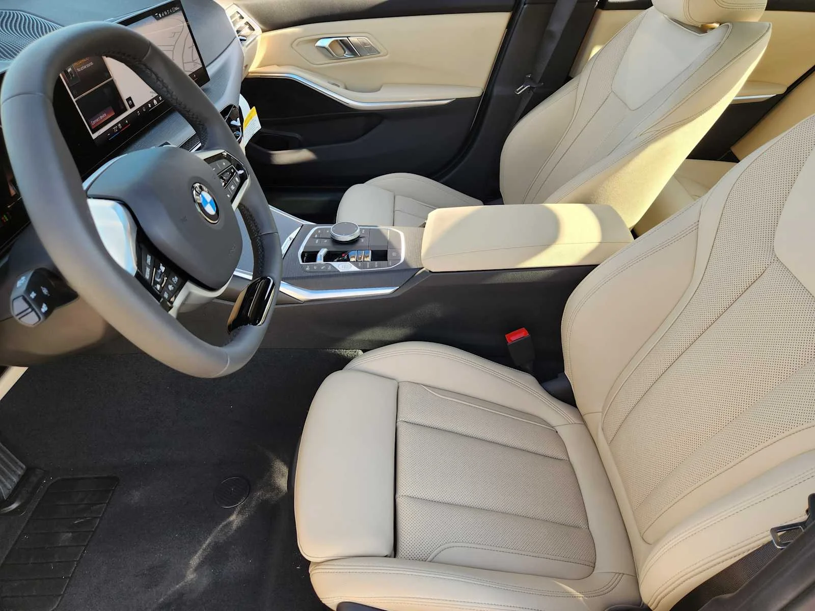 New 2026 Mineral White Metallic BMW 330i NA image 4