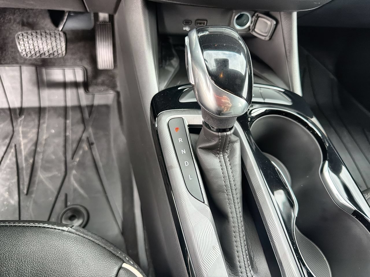 2026 Buick Envista Sport Touring - Photo 14