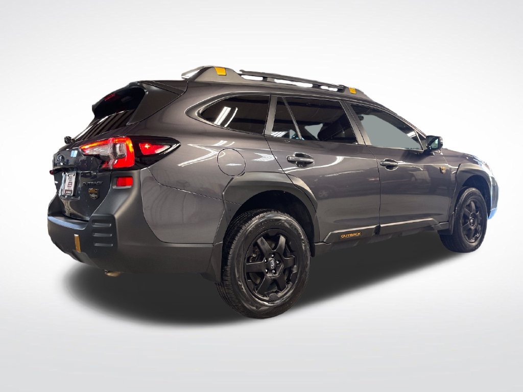 Used 2025 Gray Subaru Wilderness image 6