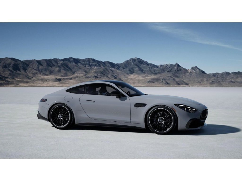 New 2027 MANUFAKTUR Alpine Grey Mercedes-Benz AMG® GT 43 Coupe image 57
