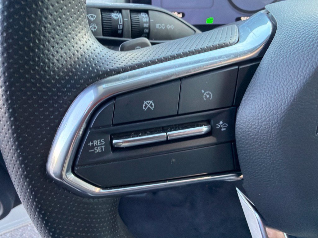 Used 2024 White Honda EX image 25