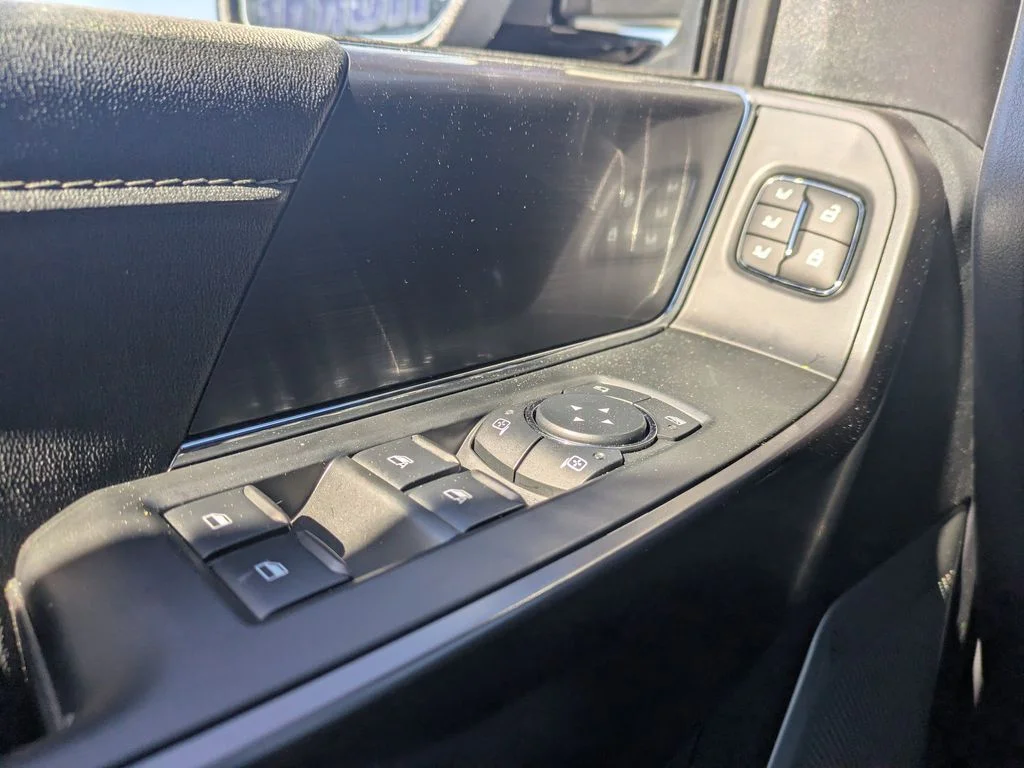 New 2026 Agate Black Metallic Ford Lariat image 28