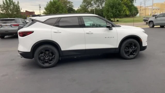 2024 Chevrolet Blazer 3LT - Photo 9