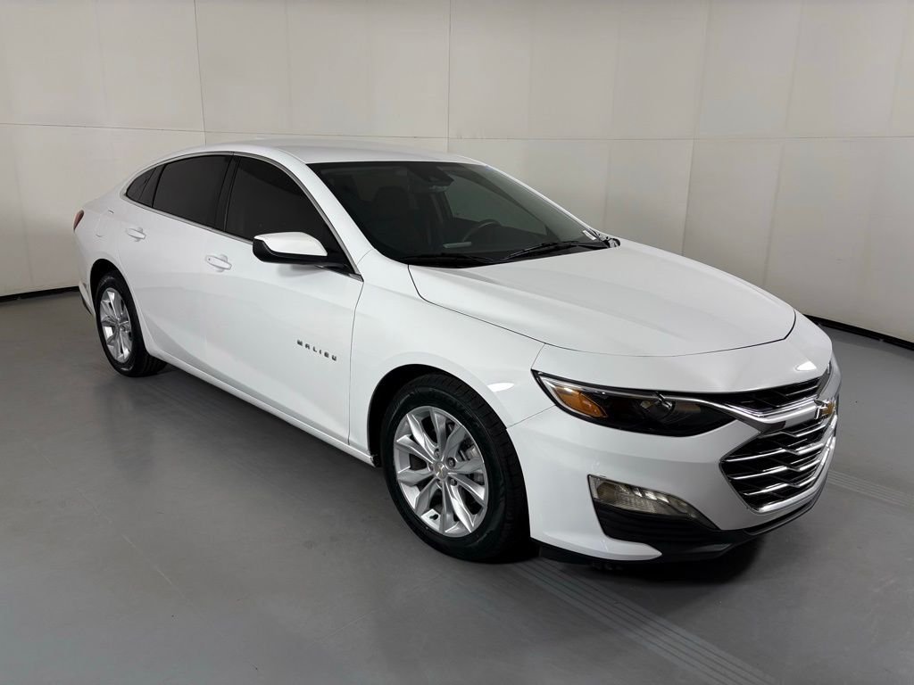 1G1ZD5ST4SF130503