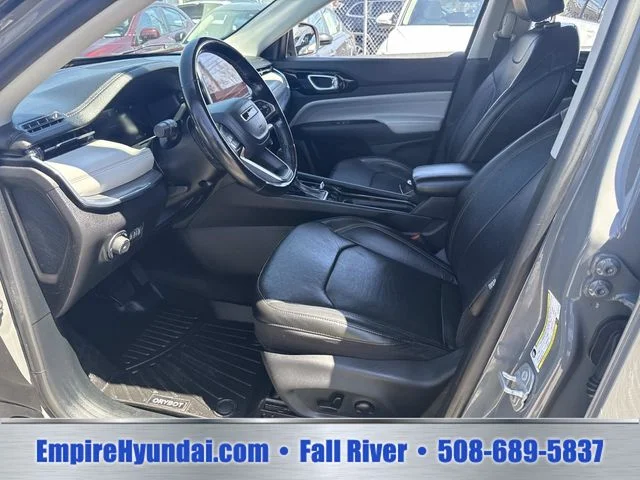 Used 2022 Gray Jeep Limited image 19