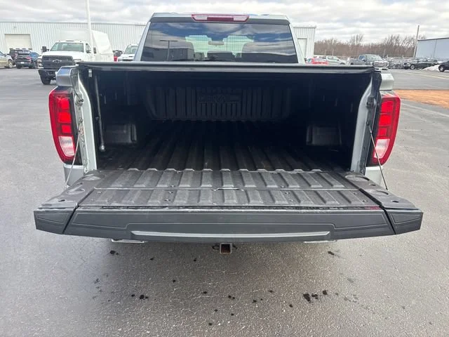 Used 2024 Sterling Metallic GMC Elevation image 13