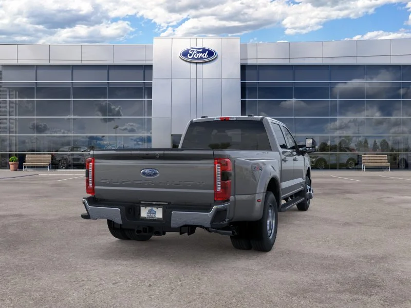 New 2026 Carbonized Gray Metallic Ford Lariat image 33