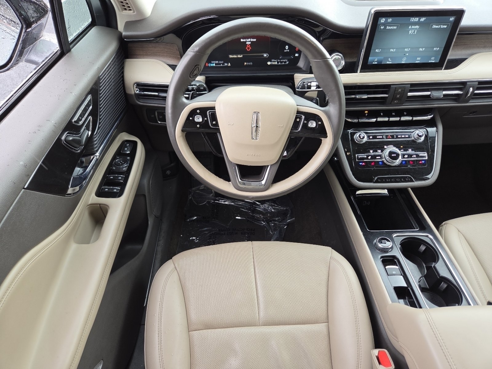 Used 2022 Radiance Metallic Lincoln Reserve image 31