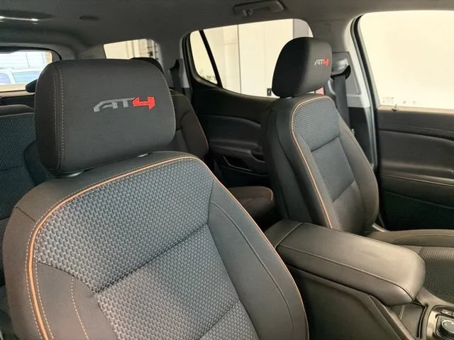Used 2023 Light Stone Metallic GMC AT4 image 38