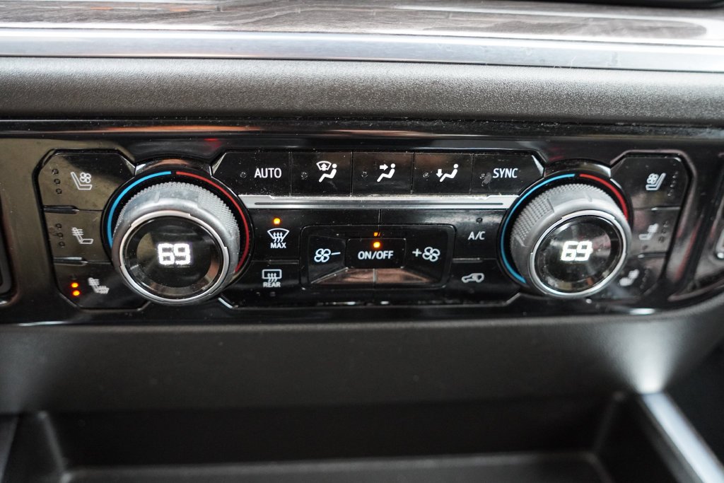 2024 Chevrolet Silverado 1500 LTZ - Photo 29