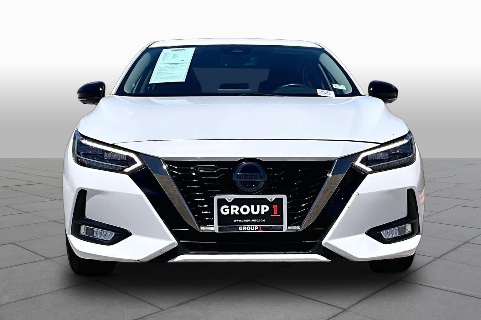 Used 2023 Aspen White Tricoat Nissan SR image 4
