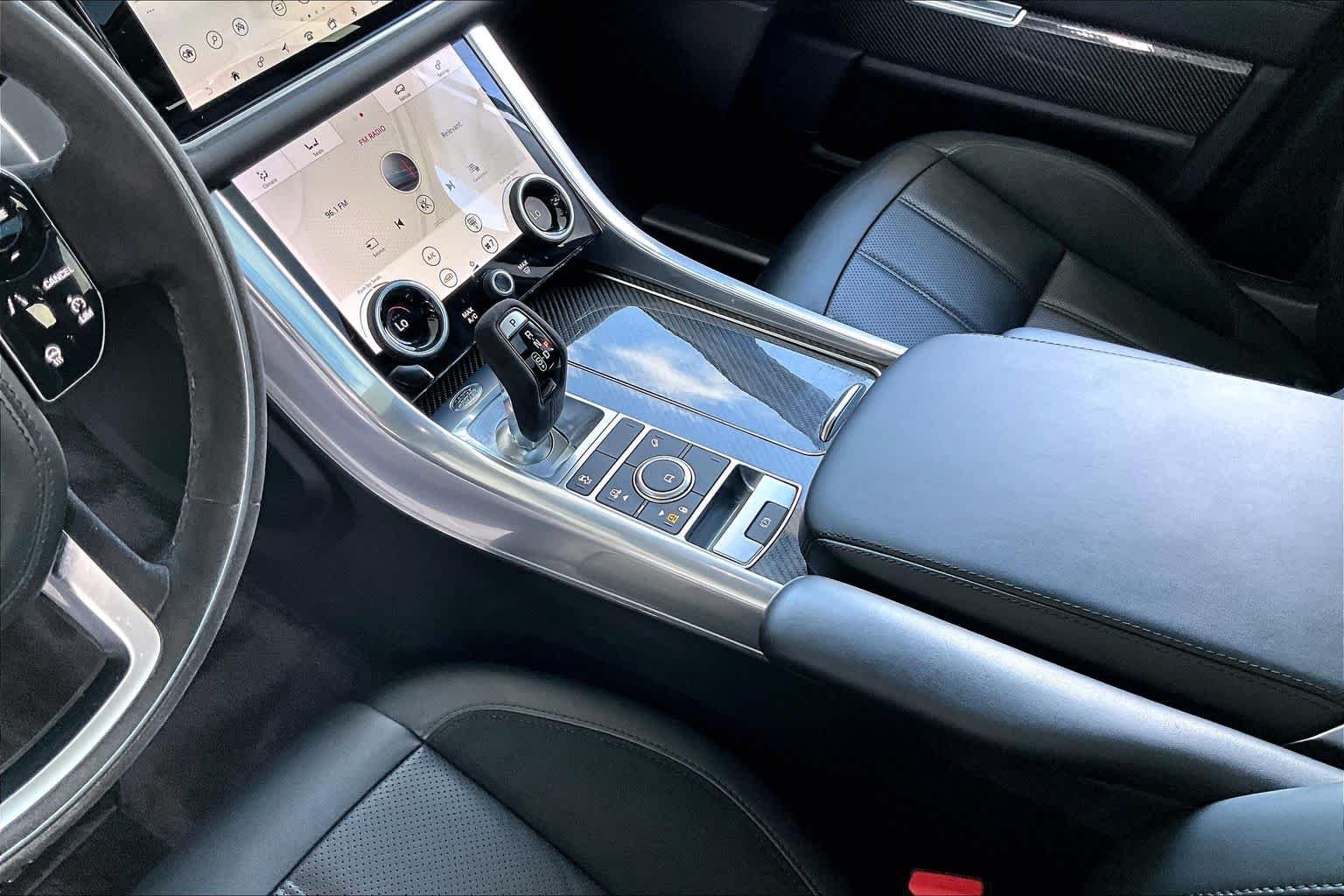 Used 2022 Icy White Land Rover HST image 15