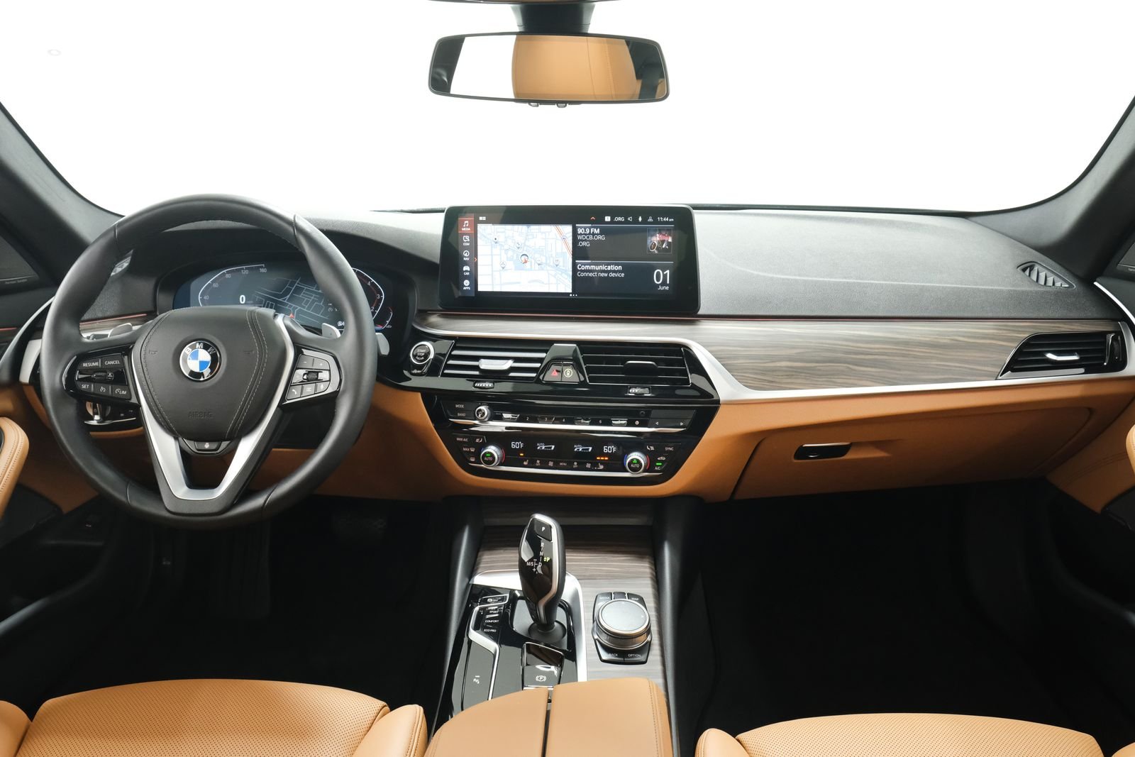 Used 2023 Dark Graphite Metallic BMW 530i xDrive image 8