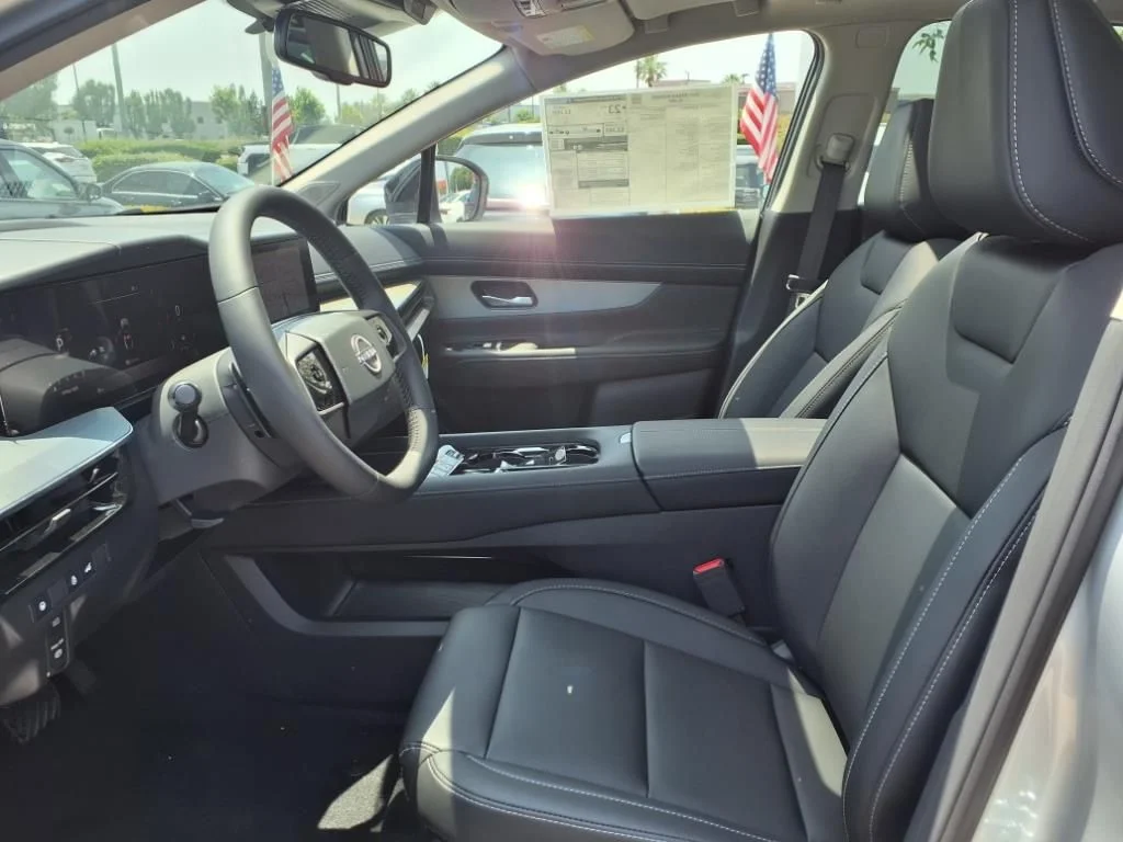 2025 Nissan Murano SL - Photo 8