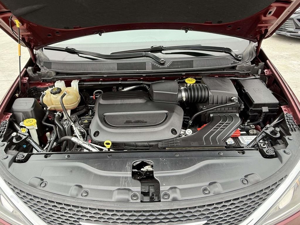 2019 Chrysler Pacifica Touring L Plus - Photo 12