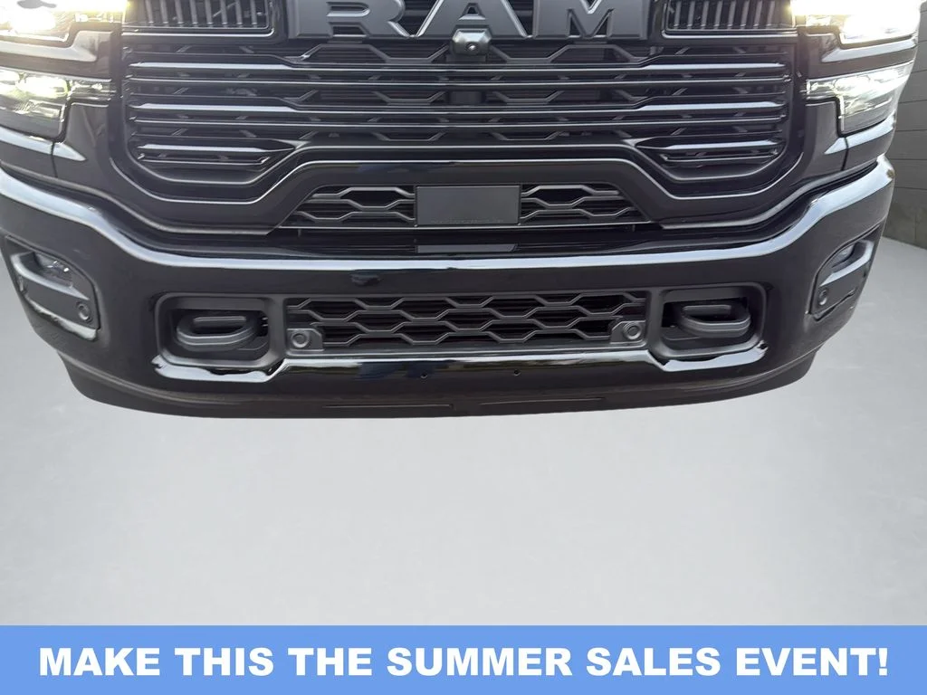 New 2026 Diamond Black Crystal Pearl-Coat Exterior Paint RAM Laramie image 33