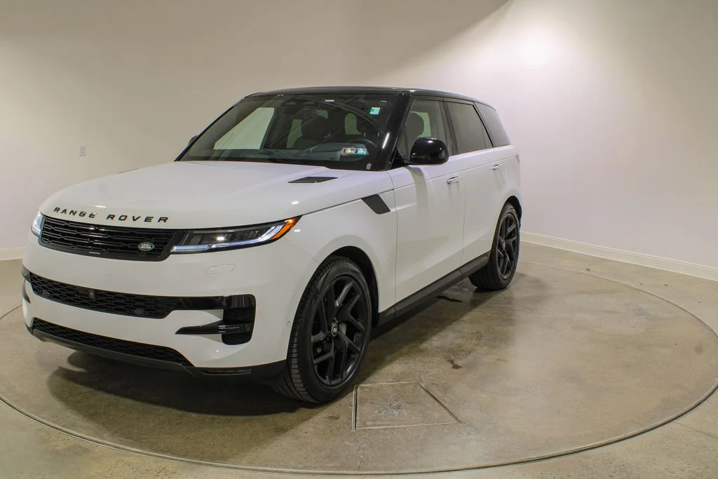 2024 Land Rover Range Rover Sport P360 SE MHEV's photo