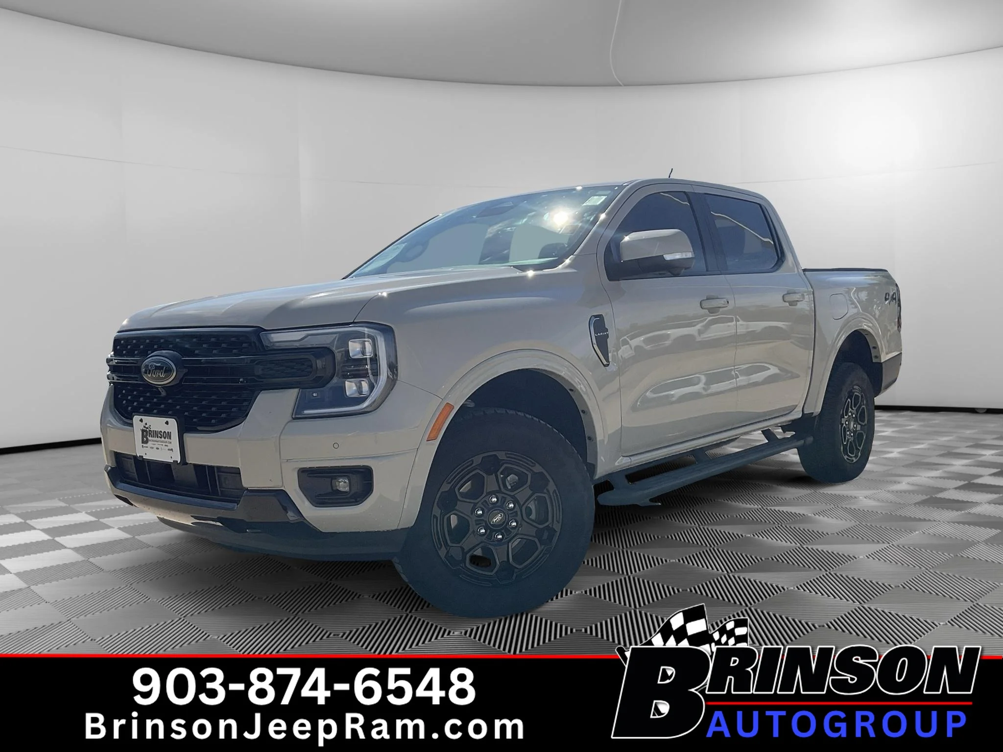 Used 2025 Desert Sand Ford LARIAT image 1