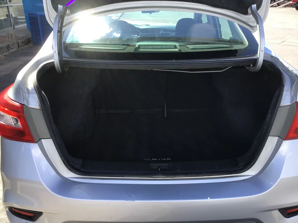Used 2018 Brilliant Silver Nissan S image 6