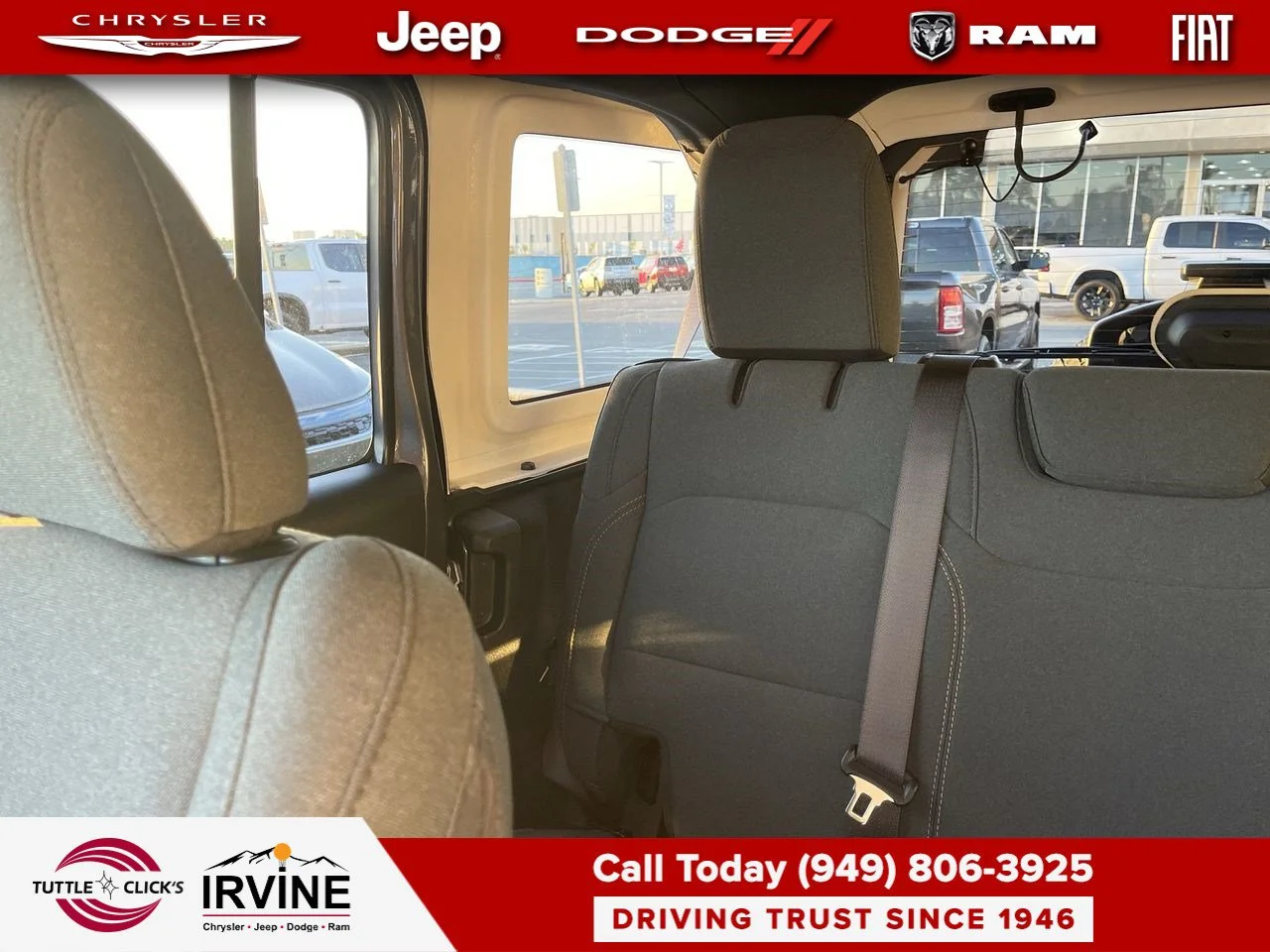 New 2026 Granite Crystal Metallic Clear-Coat Paint Jeep California Edition image 4