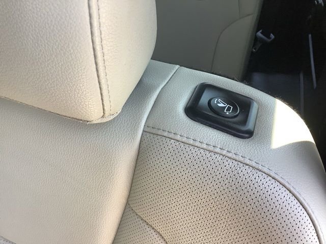 2022 Kia Telluride EX - Photo 12