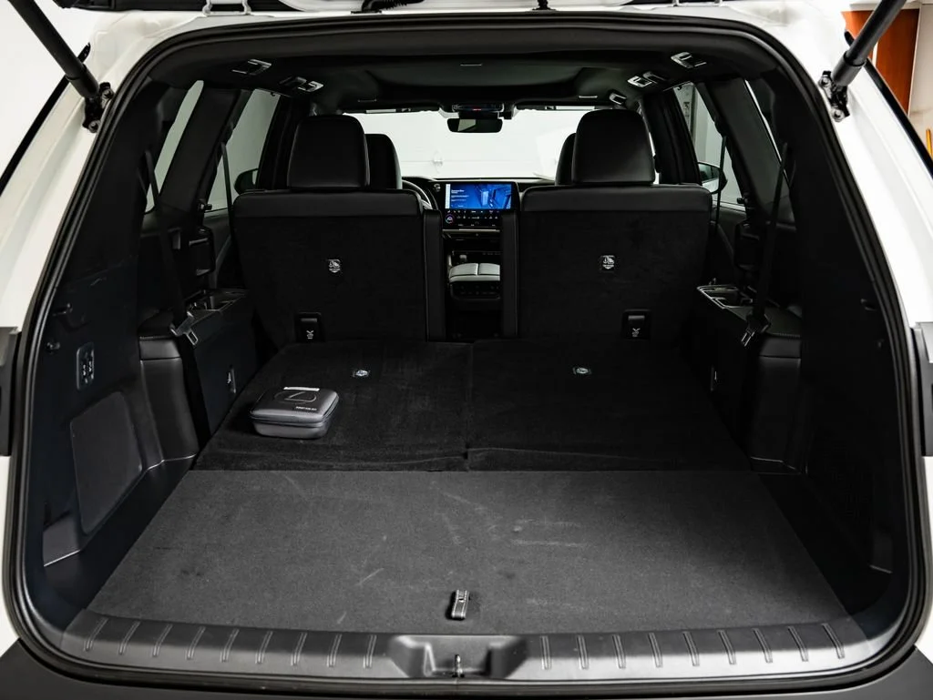 New 2026 Wind Chill Pearl Lexus PREMIUM AWD image 20