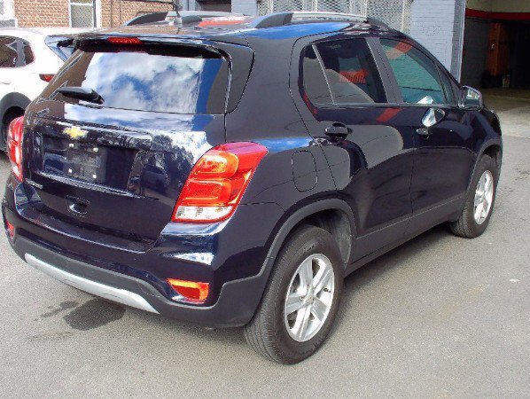 Used 2021 Midnight Blue Metallic Chevrolet LT image 5