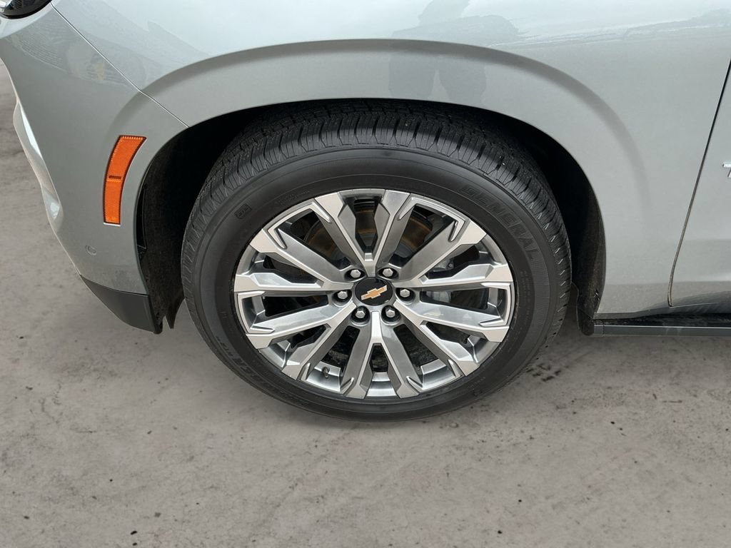 Certified Used 2025 Sterling Gray Metallic Chevrolet High Country image 9