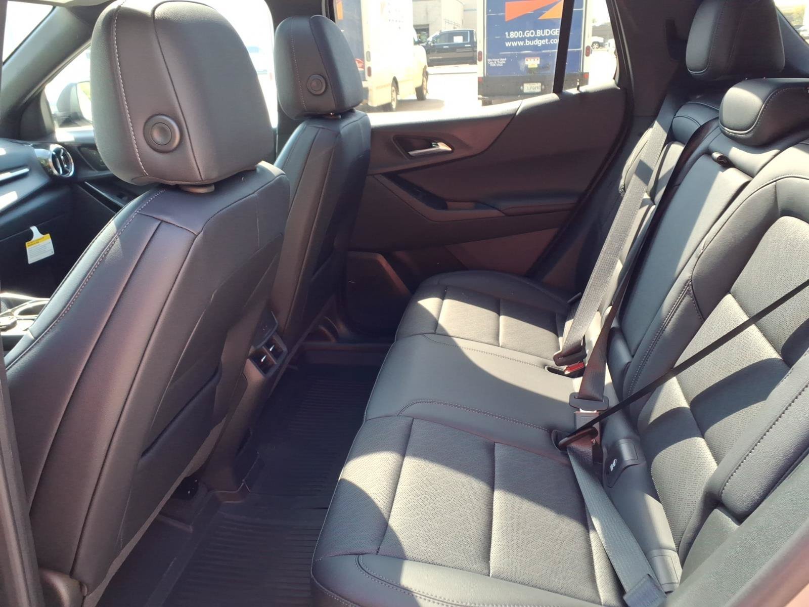 2027 Chevrolet Equinox LT - Photo 15