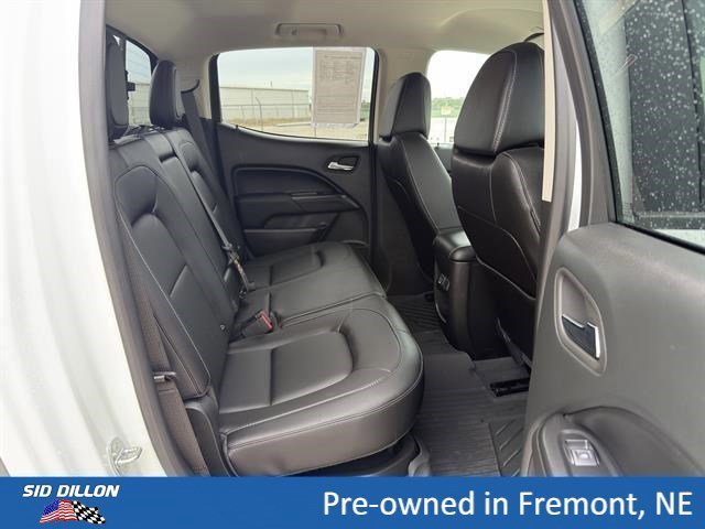Used 2022 Summit White GMC 4WD Elevation image 16