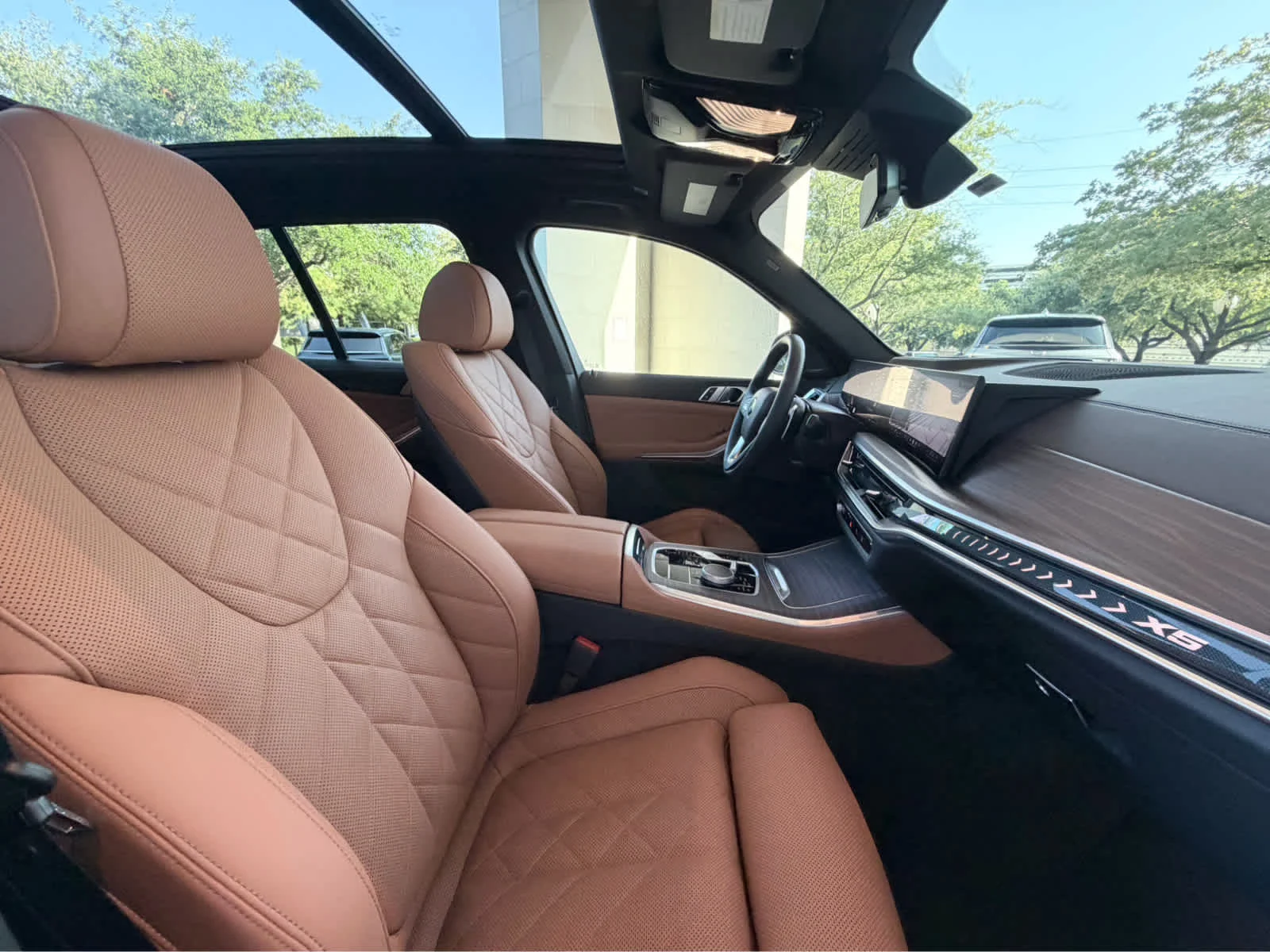 Used 2026  BMW sDrive40i image 17