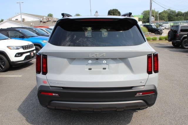 Used 2023 Gray Kia X-Line S image 29