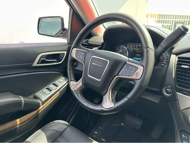 Used 2020 Summit White GMC Denali image 7