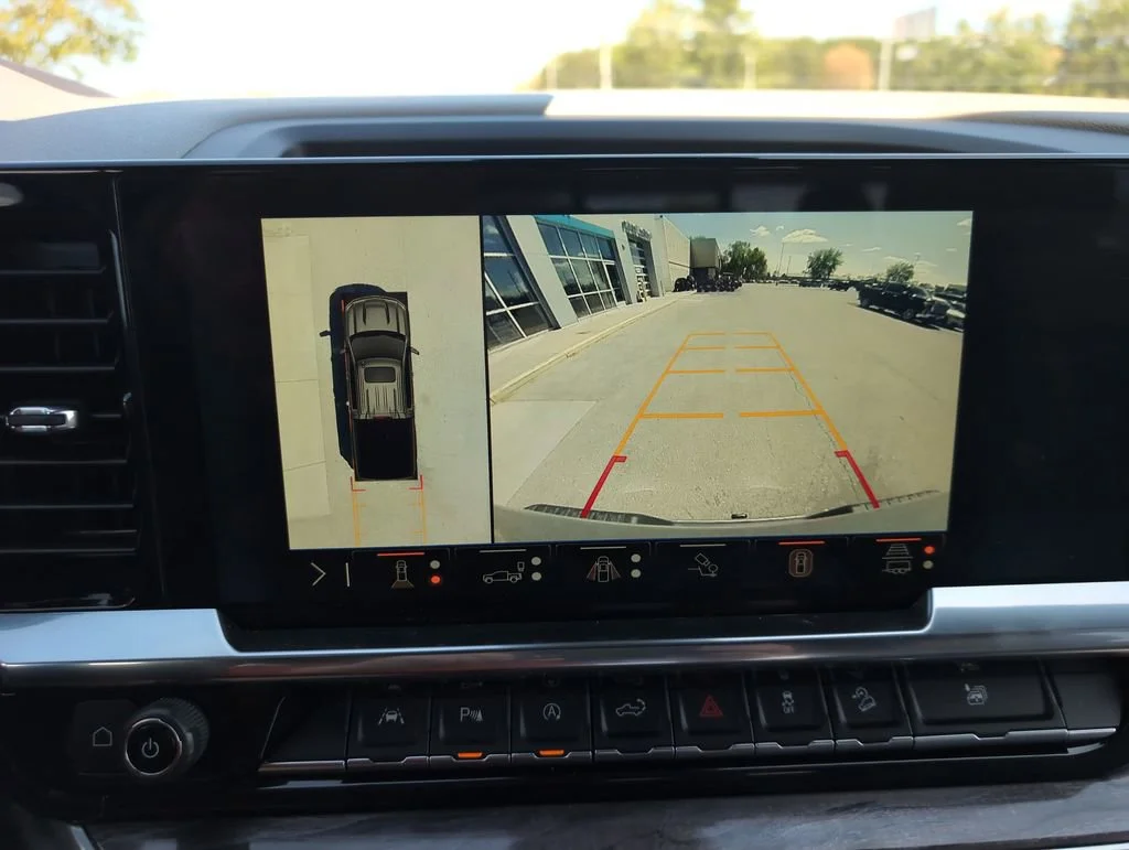 2025 Chevrolet Silverado 1500 LTZ - Photo 22