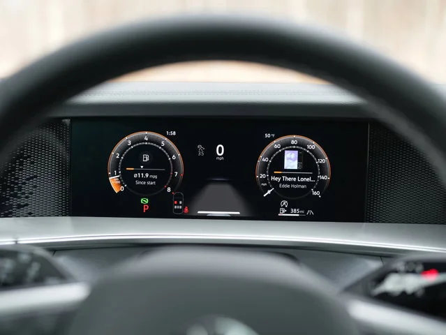 2026 Volkswagen Tiguan SE - Photo 13
