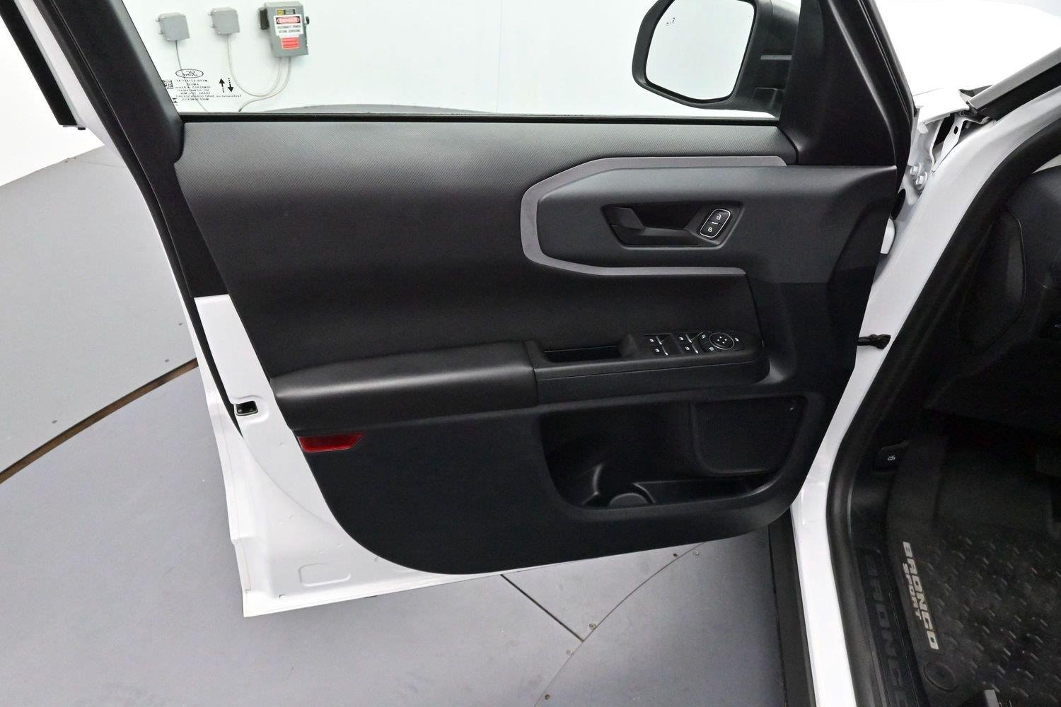 Used 2023 Oxford White Ford Big Bend image 9