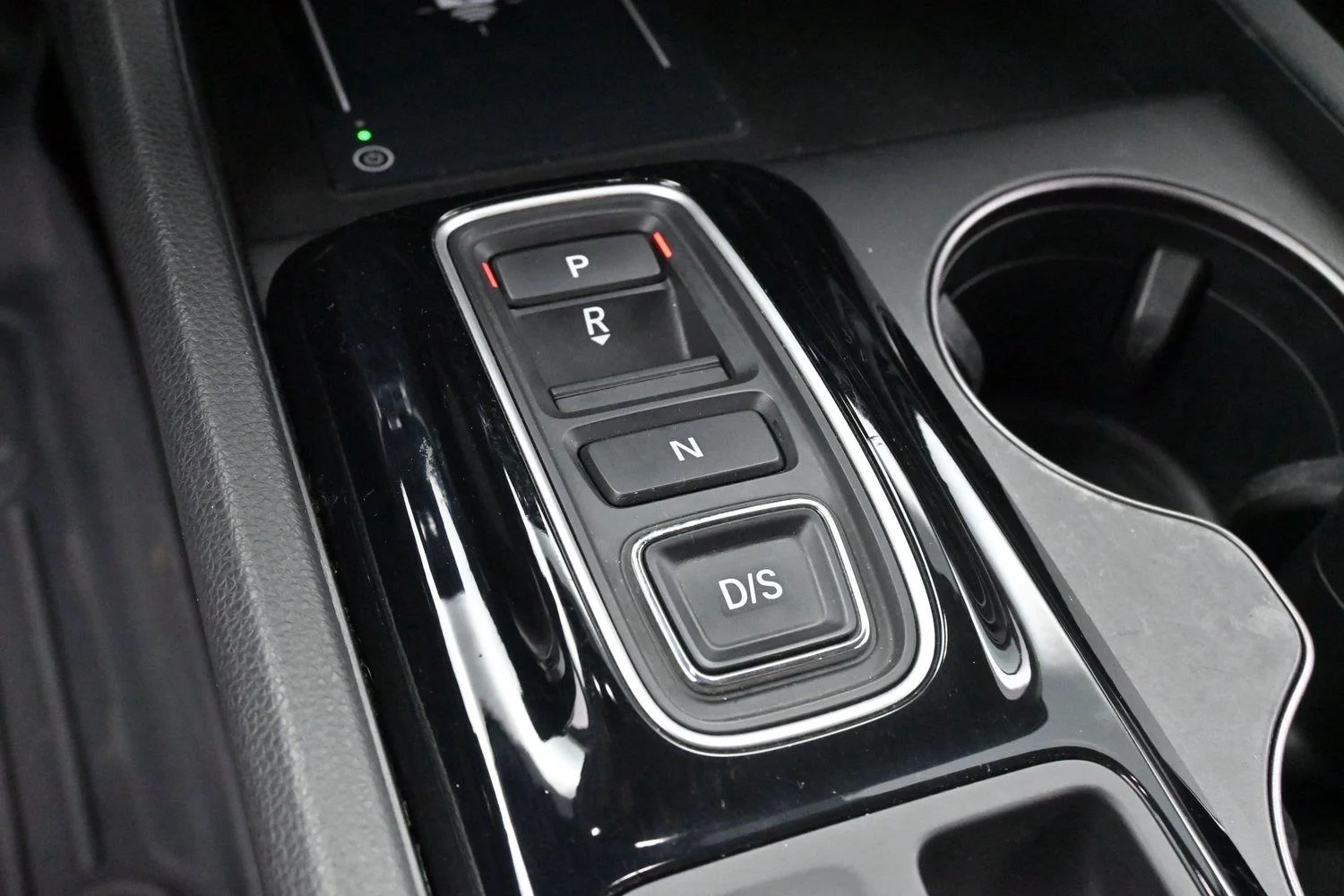 Used 2024 Lunar Silver Metallic Honda EX-L 7 Passenger image 21